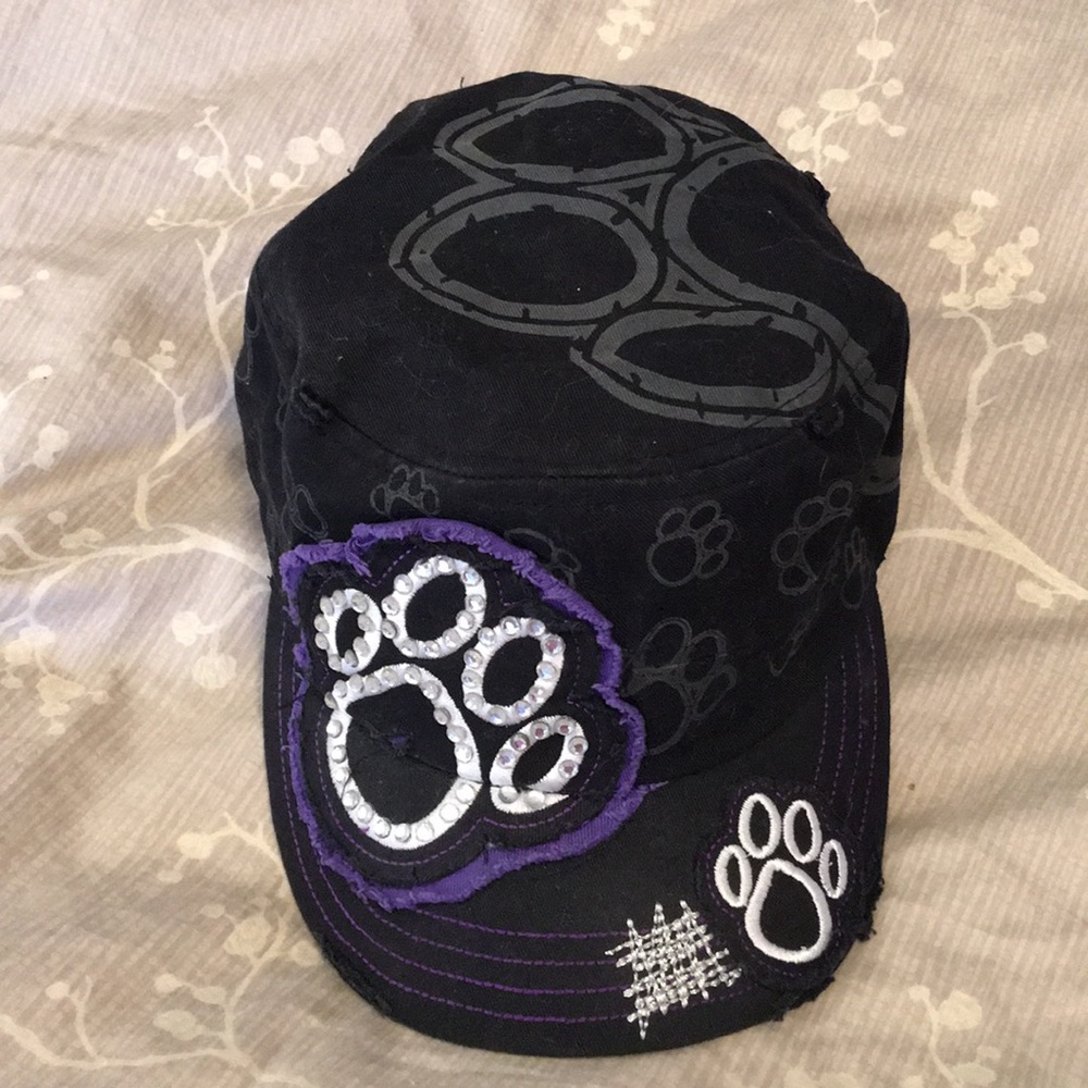 Hats - Picture 2 of 5